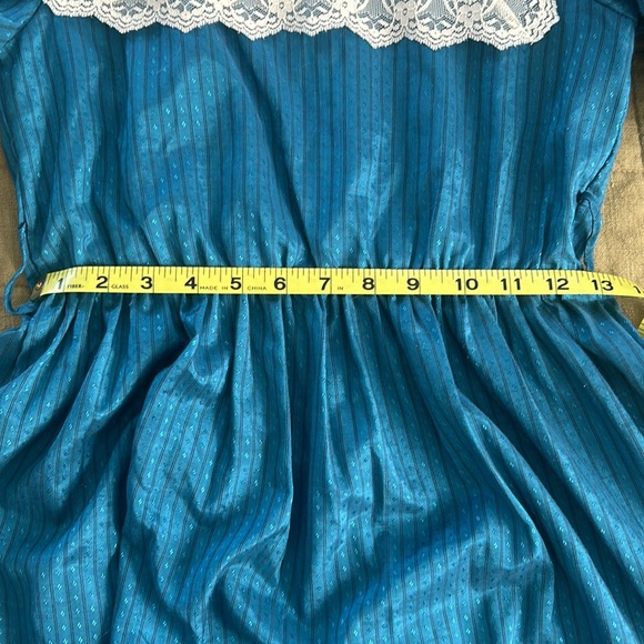 Bonnie Jean Vintage 80s Kid Dress with Lace Collar - Picture 6 of 10